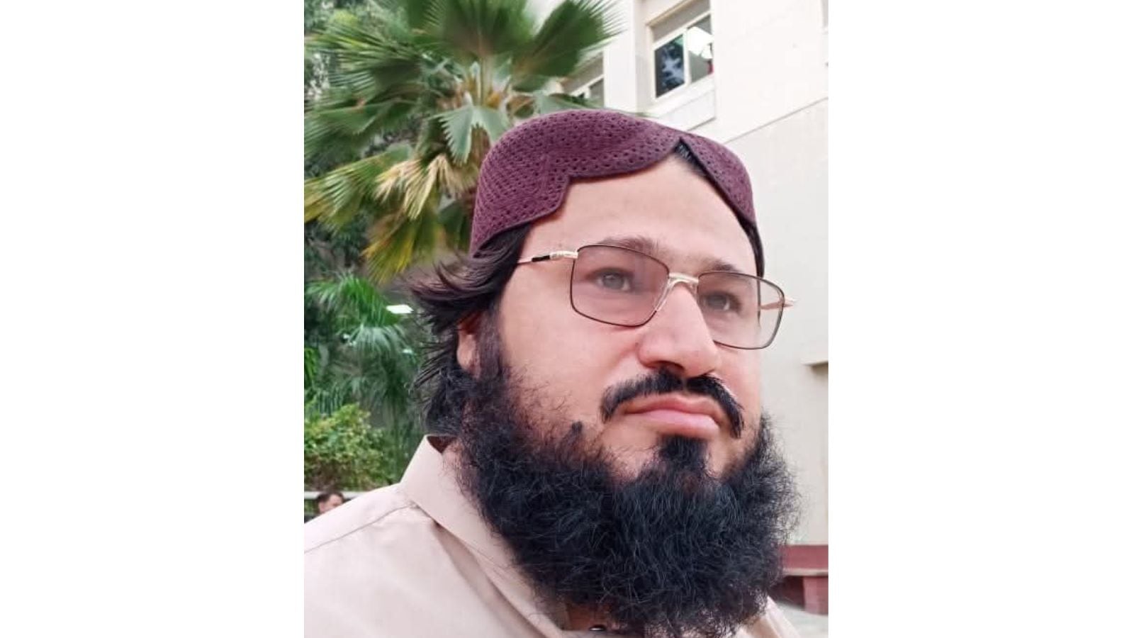 The Indian ExpressProminent religious scholar killed in Pakistan Peshawar​