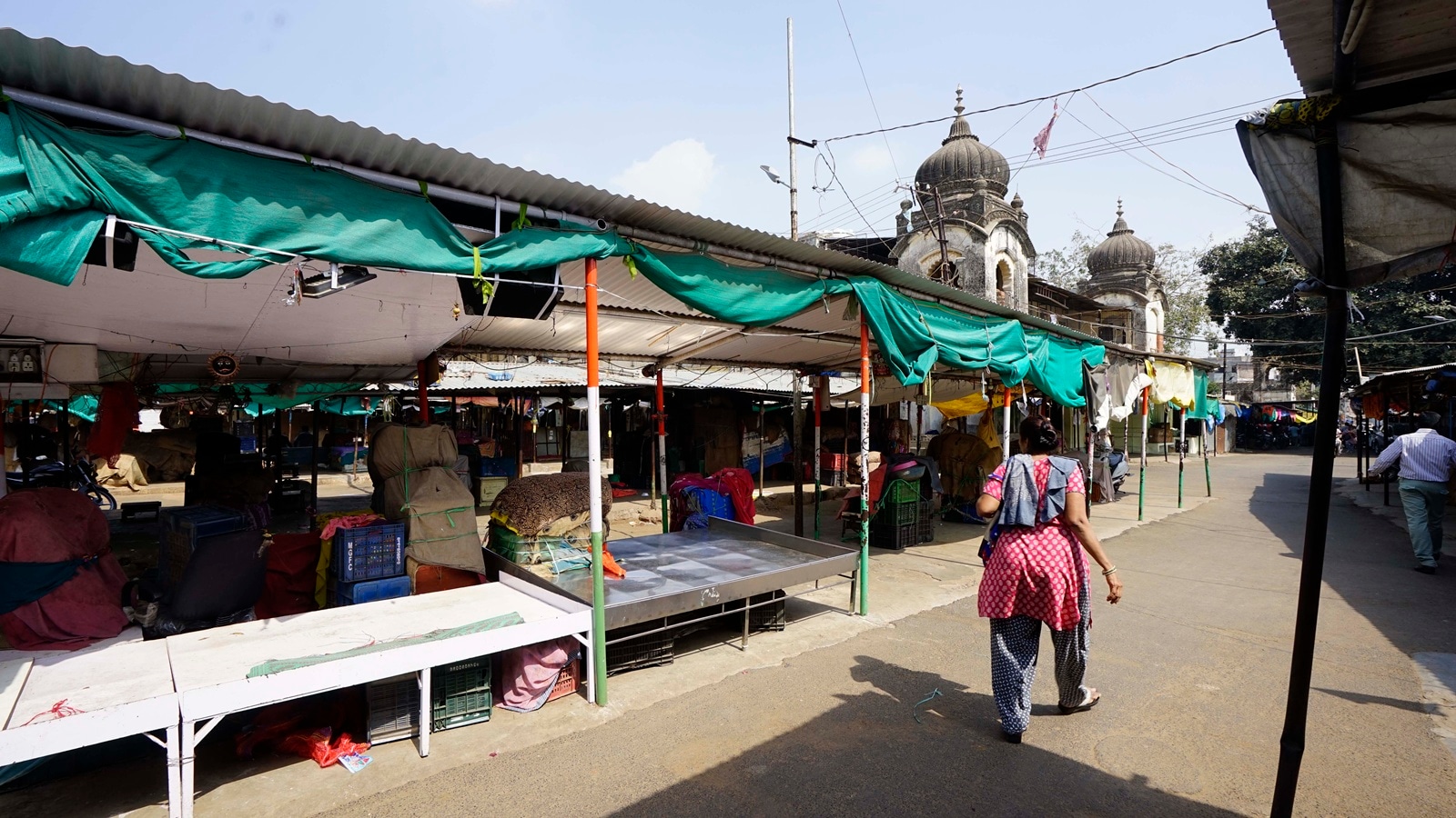 The Indian ExpressMadhi village, Ahilyanagar: Traders unsure if they will be allowed to set up shop at Kanifnath festival​Soham Shah